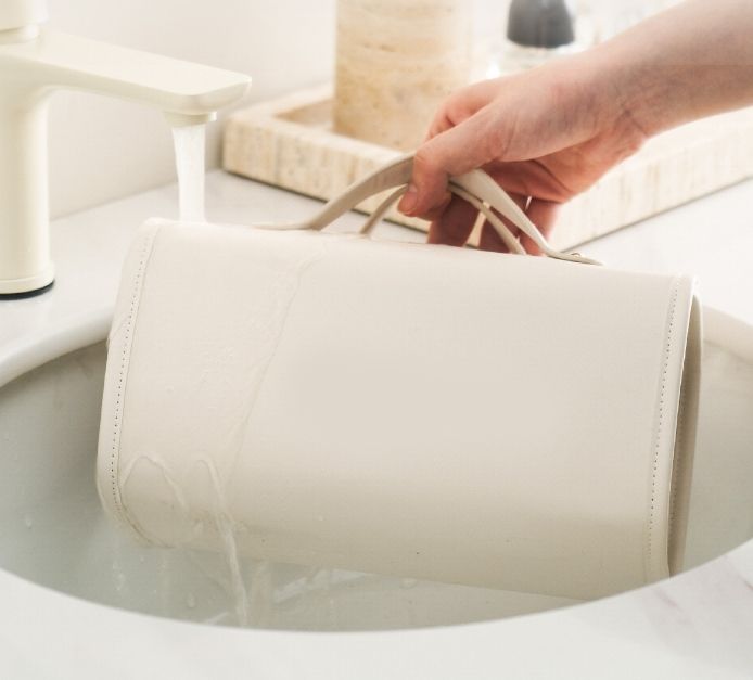 Glamor-makeup bag